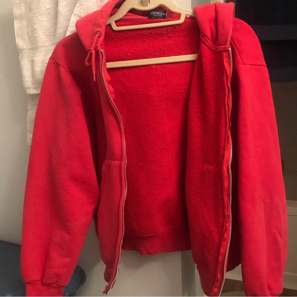 Red zip up hoodie small - Picture 2 of 4